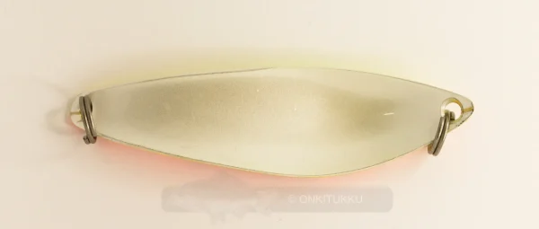 Hot taimen uistin 83mm 20g väri 3 Vetouistelu | Vieheet