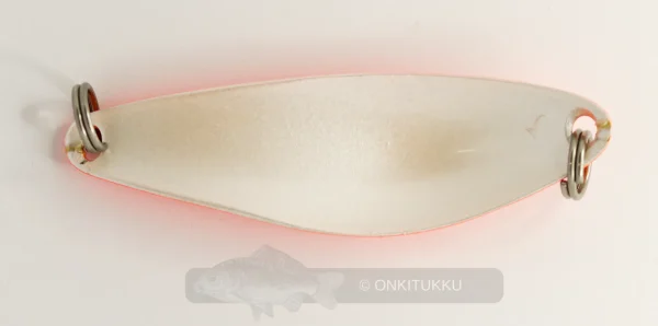 Hot taimen uistin 68mm 15g väri 2 Vetouistelu | Vieheet